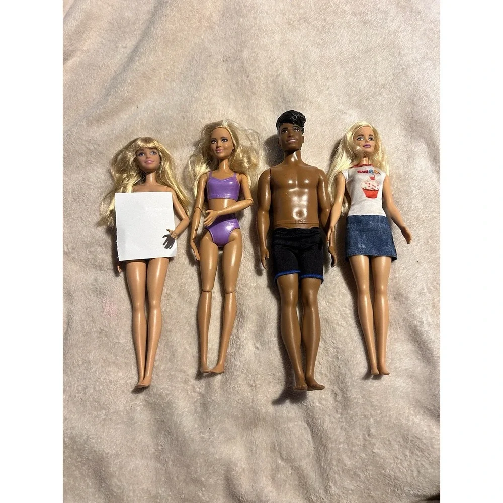 Mixed Lot Of Four Barbies